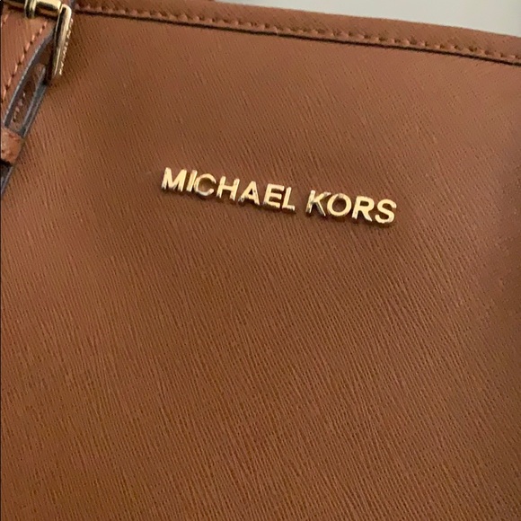 Michael Kors Jet Set tote - Picture 2 of 7